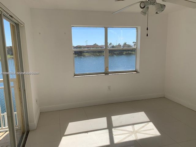 8590 SW 212th St 210, Cutler Bay, FL 33189