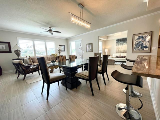 431 Bay Colony Drive N, Juno Beach, FL 33408