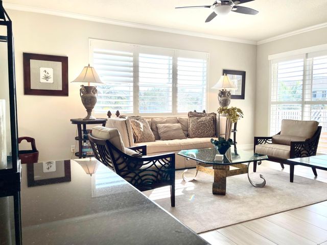 431 Bay Colony Drive N, Juno Beach, FL 33408