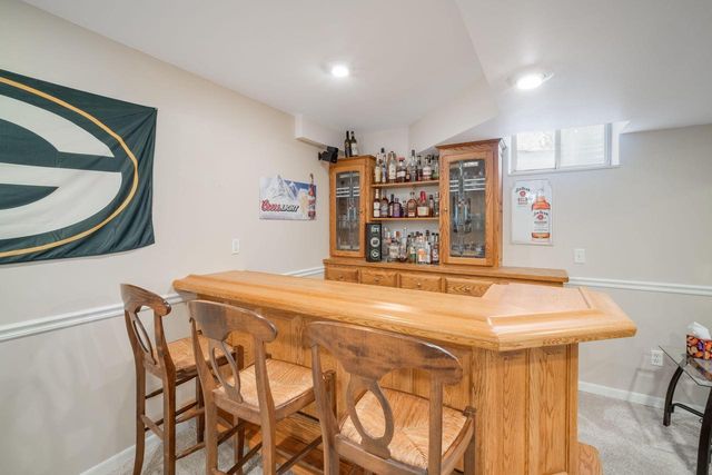 N56W33191 Ivy LANE, Nashotah, WI 53058