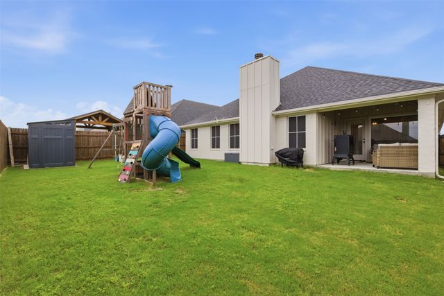 924 Rodgers Avenue, Godley, TX 76044