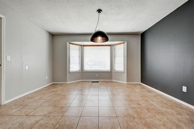 4113 NW 52nd Street, Oklahoma City, OK 73112