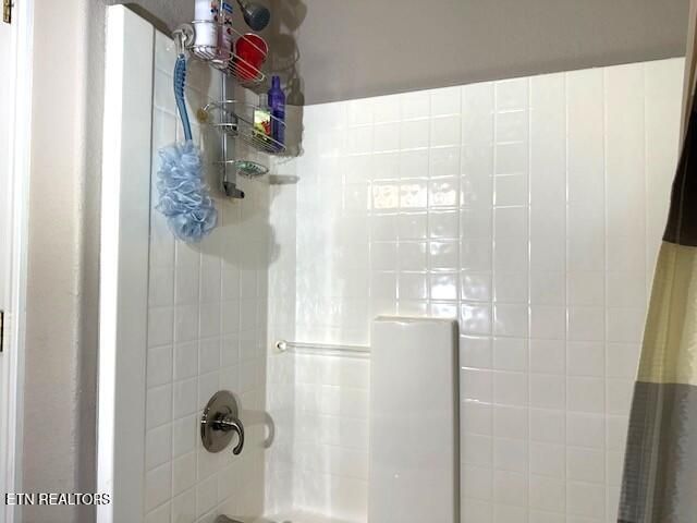 259 York Rd, Crossville, TN 38555