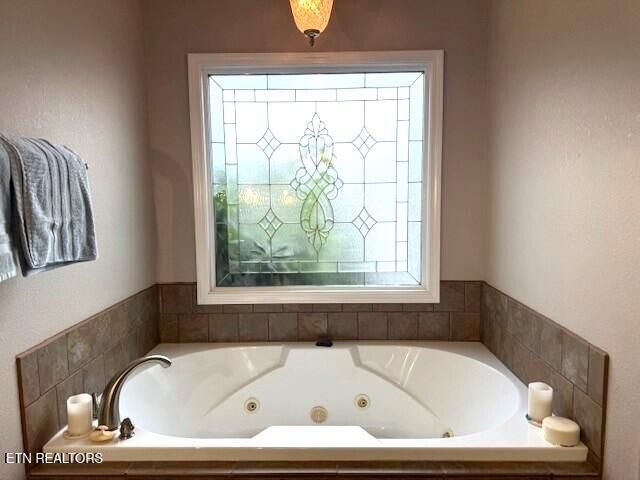 259 York Rd, Crossville, TN 38555