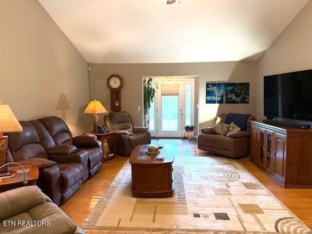 259 York Rd, Crossville, TN 38555