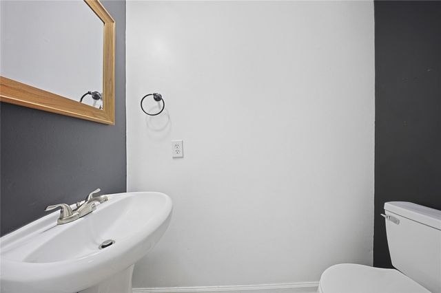 9511 Alex Springs Lane, Houston, TX 77044