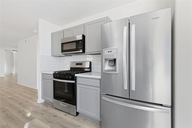 9511 Alex Springs Lane, Houston, TX 77044