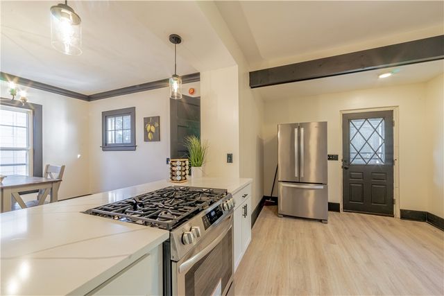 77 Macbeth Street, Rochester, NY 14609