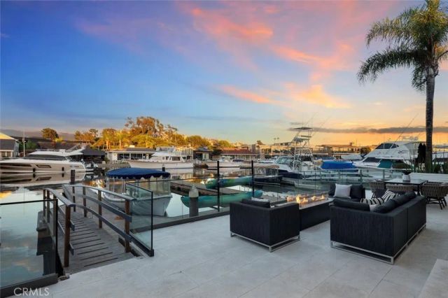 3 Linda Isle, Newport Beach, CA 92660