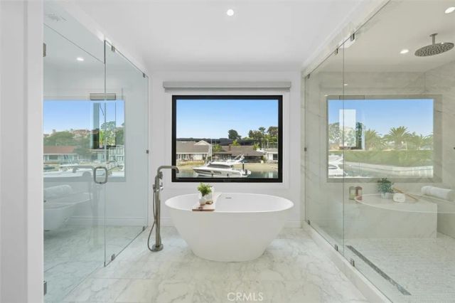 3 Linda Isle, Newport Beach, CA 92660