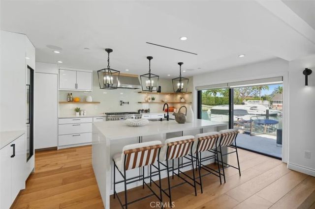 3 Linda Isle, Newport Beach, CA 92660