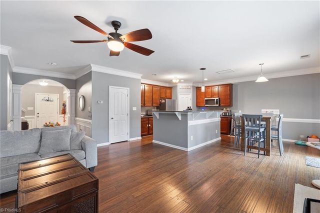 154 Tysonridge Court, Kernersville, NC 27284