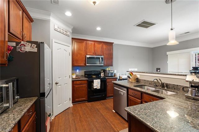154 Tysonridge Court, Kernersville, NC 27284