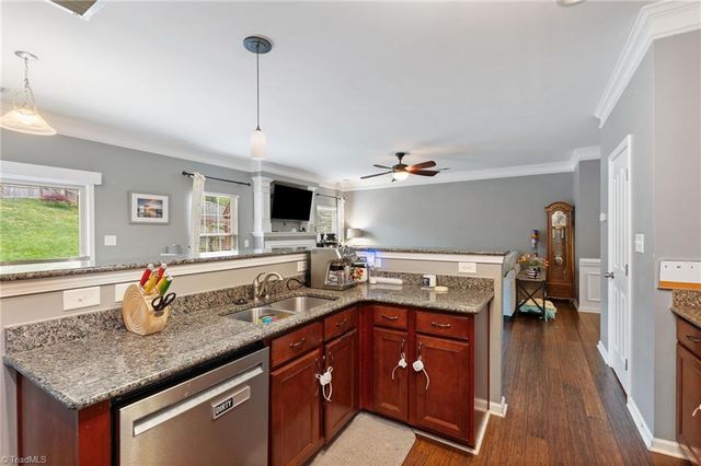 154 Tysonridge Court, Kernersville, NC 27284