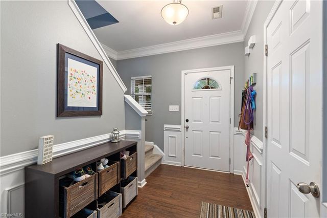 154 Tysonridge Court, Kernersville, NC 27284