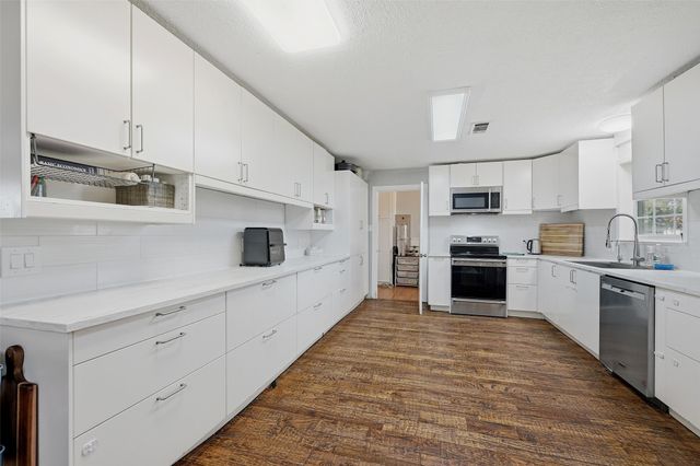 85 Quail Run Road, Sherman, TX 75090