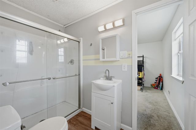 85 Quail Run Road, Sherman, TX 75090