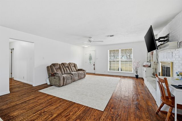 85 Quail Run Road, Sherman, TX 75090