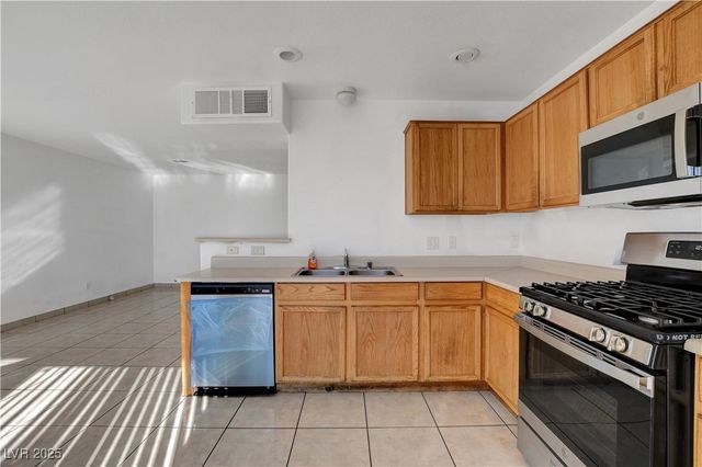 3351 Sparrow Heights Avenue, North Las Vegas, NV 89032