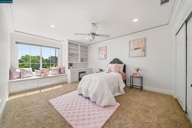 812 Beaver Creek Ct, San Ramon, CA 94582