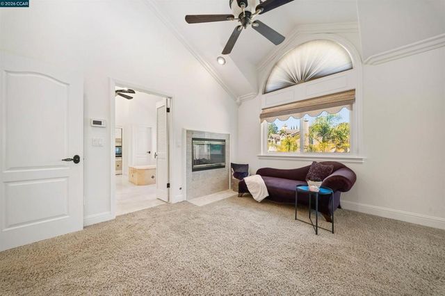 812 Beaver Creek Ct, San Ramon, CA 94582