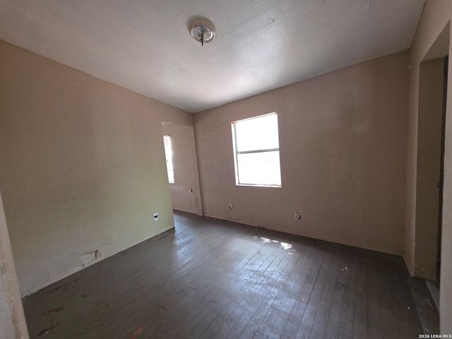 532 COOPER ST, San Antonio, TX 78210