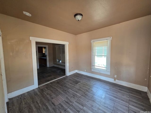 532 COOPER ST, San Antonio, TX 78210