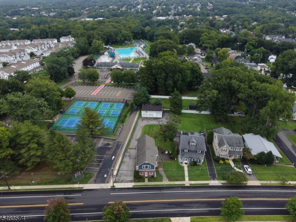 255 Fairview Ave, Verona Twp., NJ 07044 — photo 3