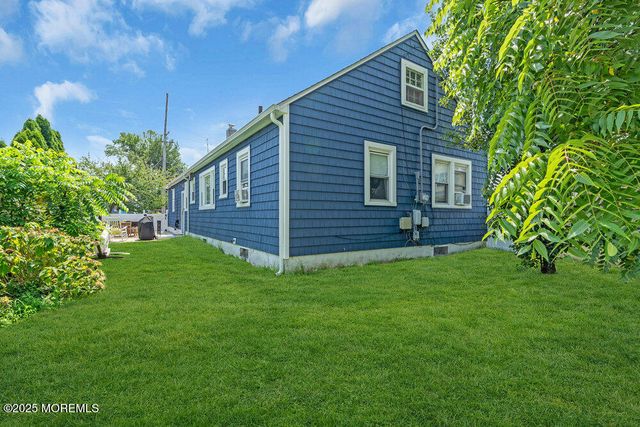 99 River Court, Belmar, NJ 07719