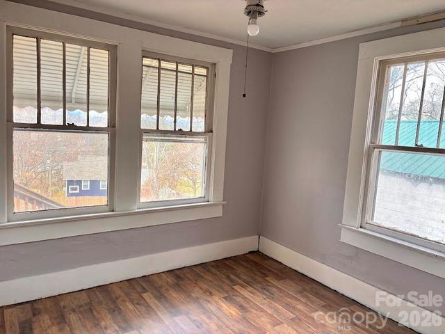 117 Lookout Road, Asheville, NC 28804