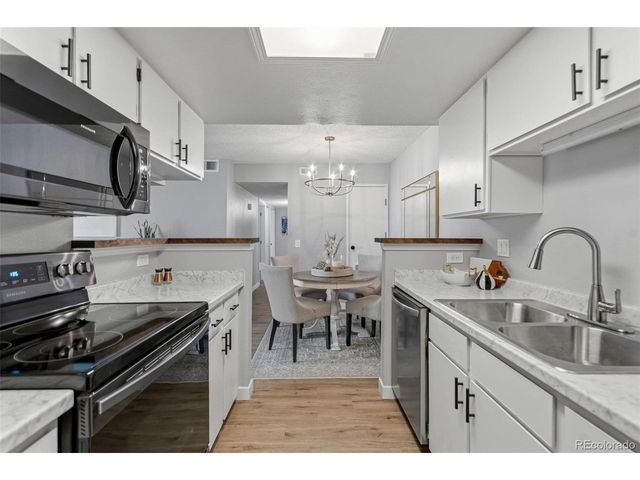 8555 Fairmount Dr E102, Denver, CO 80247