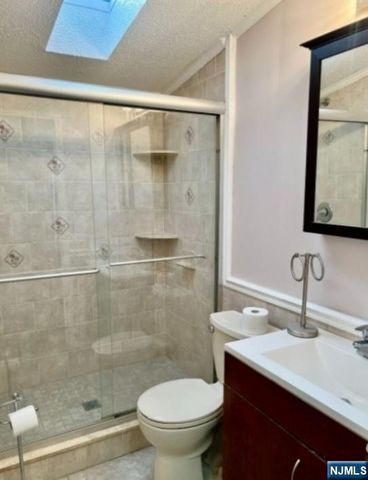 600 Pulis, Mahwah, NJ 07430