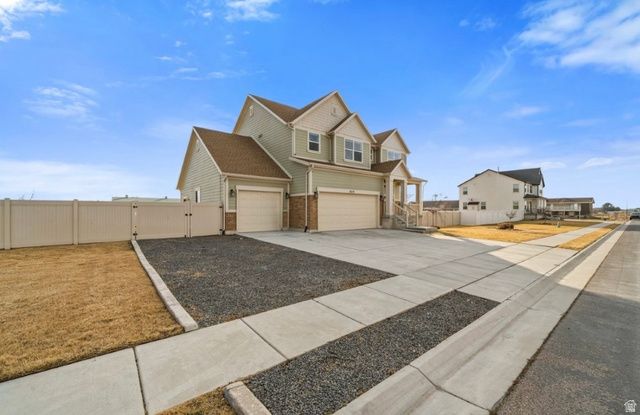 2637 W 3125 S, West Haven, UT 84401
