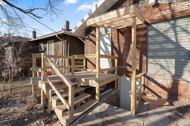 361 Madison Street, Gary, IN 46402