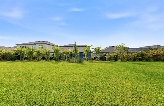 5282 WOLF CREEK DRIVE, Apollo Beach, FL 33572