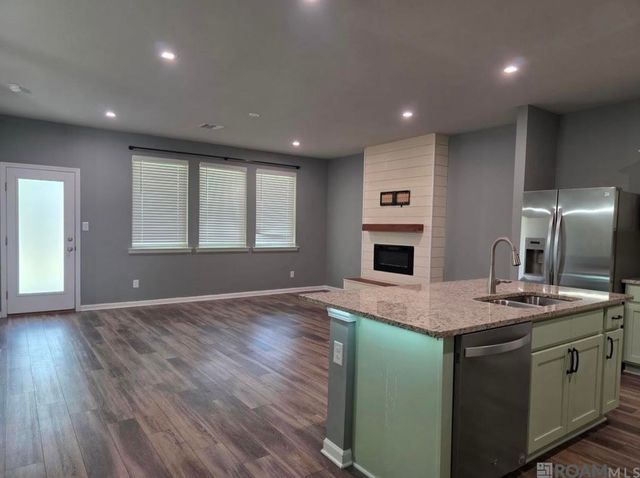 34899 Spring Trails Dr, Walker, LA 70785