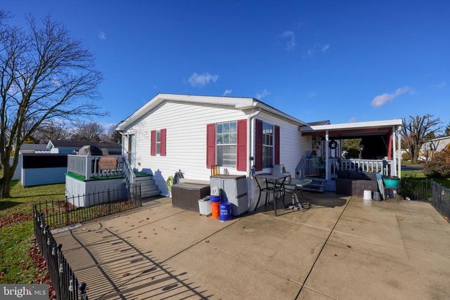 104 FOX RUN CT, Lancaster, PA 17603