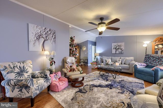 104 FOX RUN CT, Lancaster, PA 17603