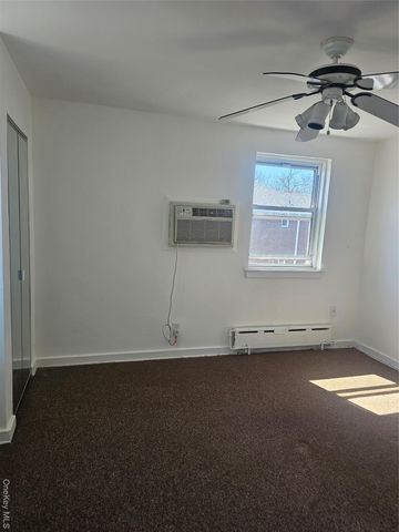 76-37 Commonwealth Boulevard 2, Bellerose, NY 11426