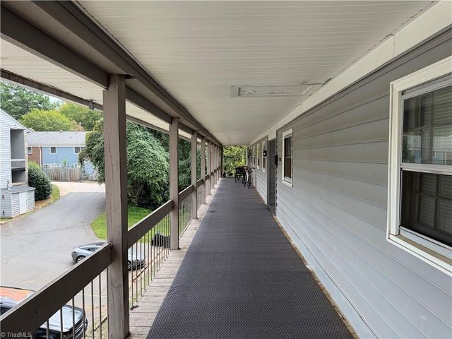2958 Ramsgate Court, Winston-salem, NC 27106