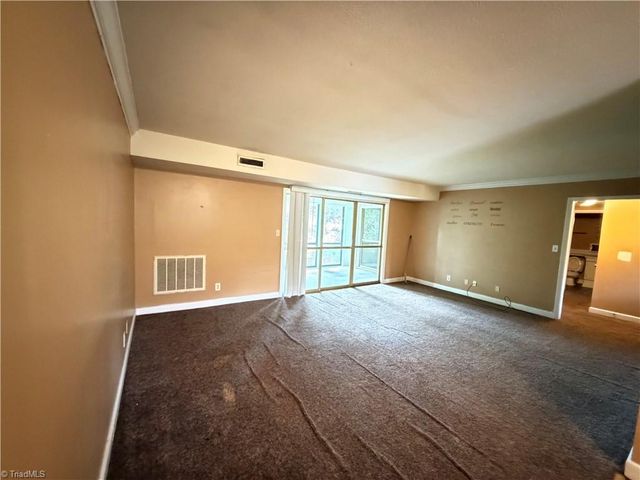 2958 Ramsgate Court, Winston-salem, NC 27106