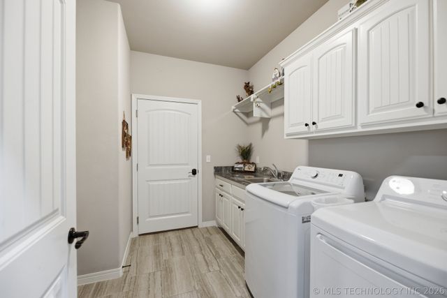 15402 E 82nd Street North, Owasso, OK 74055