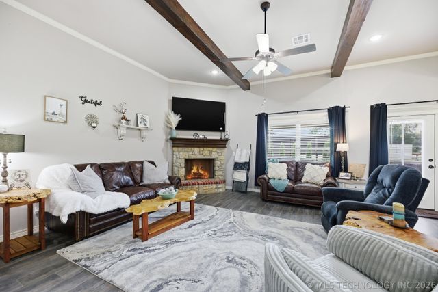 15402 E 82nd Street North, Owasso, OK 74055