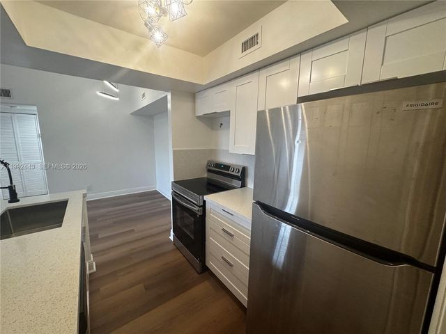 5720 Rock Island Rd 399, Tamarac, FL 33319