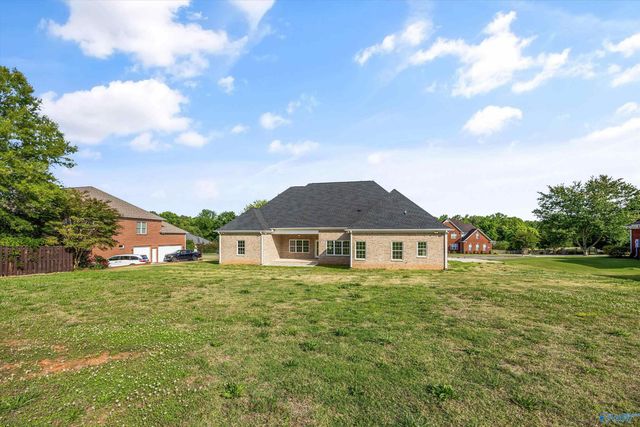 119 River Downs Drive, Huntsville, AL 35811