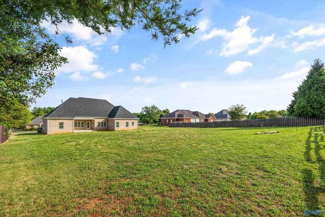 119 River Downs Drive, Huntsville, AL 35811