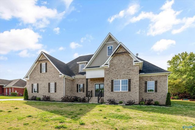 119 River Downs Drive, Huntsville, AL 35811