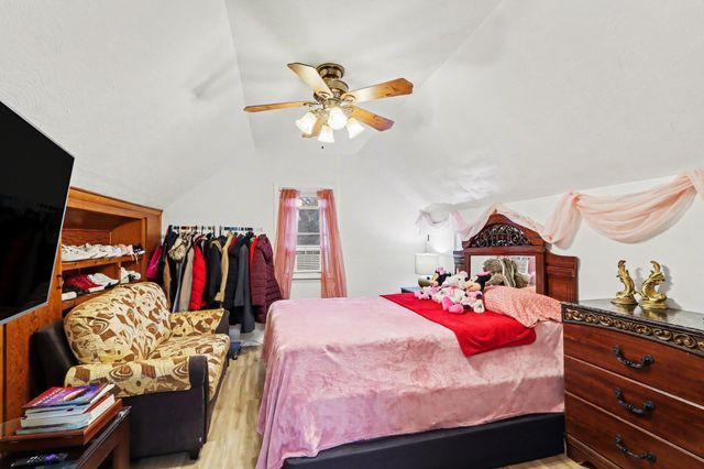 3104 Courtlandt Avenue, Kalamazoo City, MI 49004