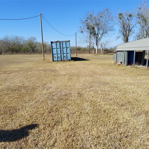 6047 W Creek Road, East Bernard, TX 77435
