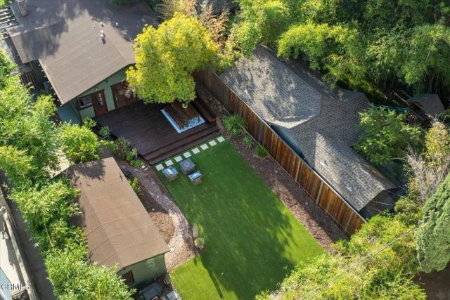 116 N Meridith Avenue, Pasadena, CA 91106